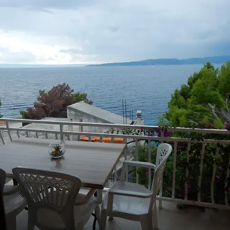 Apartment Kapetan Jure *