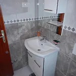 Apartman Kapetan Jure *