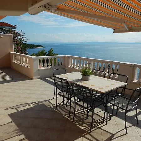 Apartmán Kapetan Jure Brela